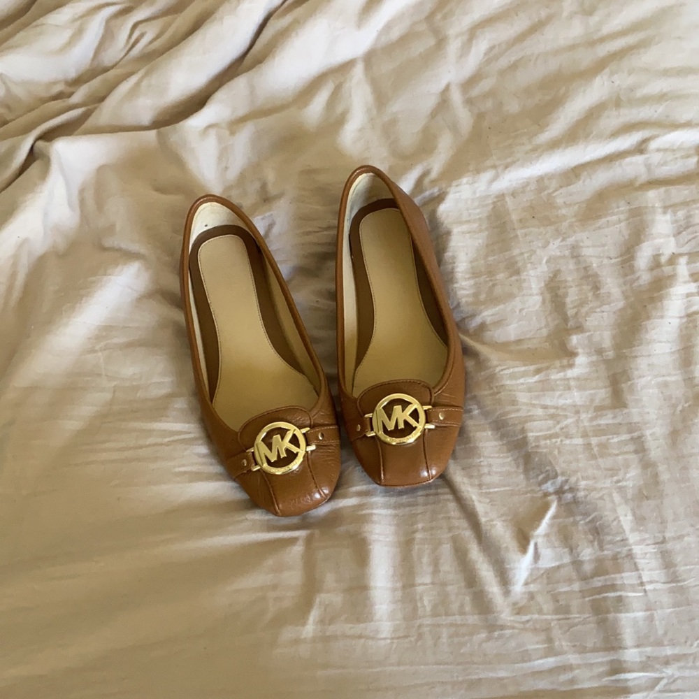 Relish michale kors flats